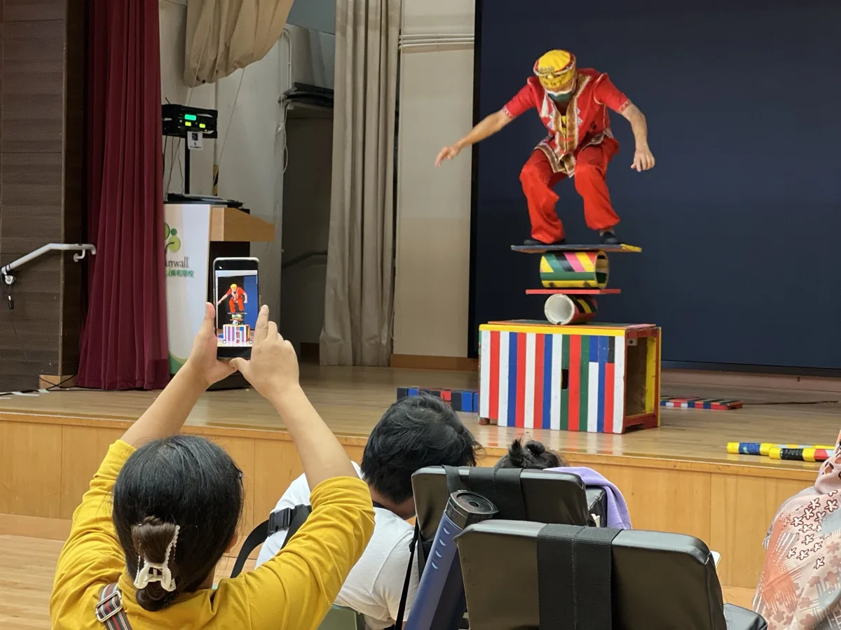 中式雜技演出照 6