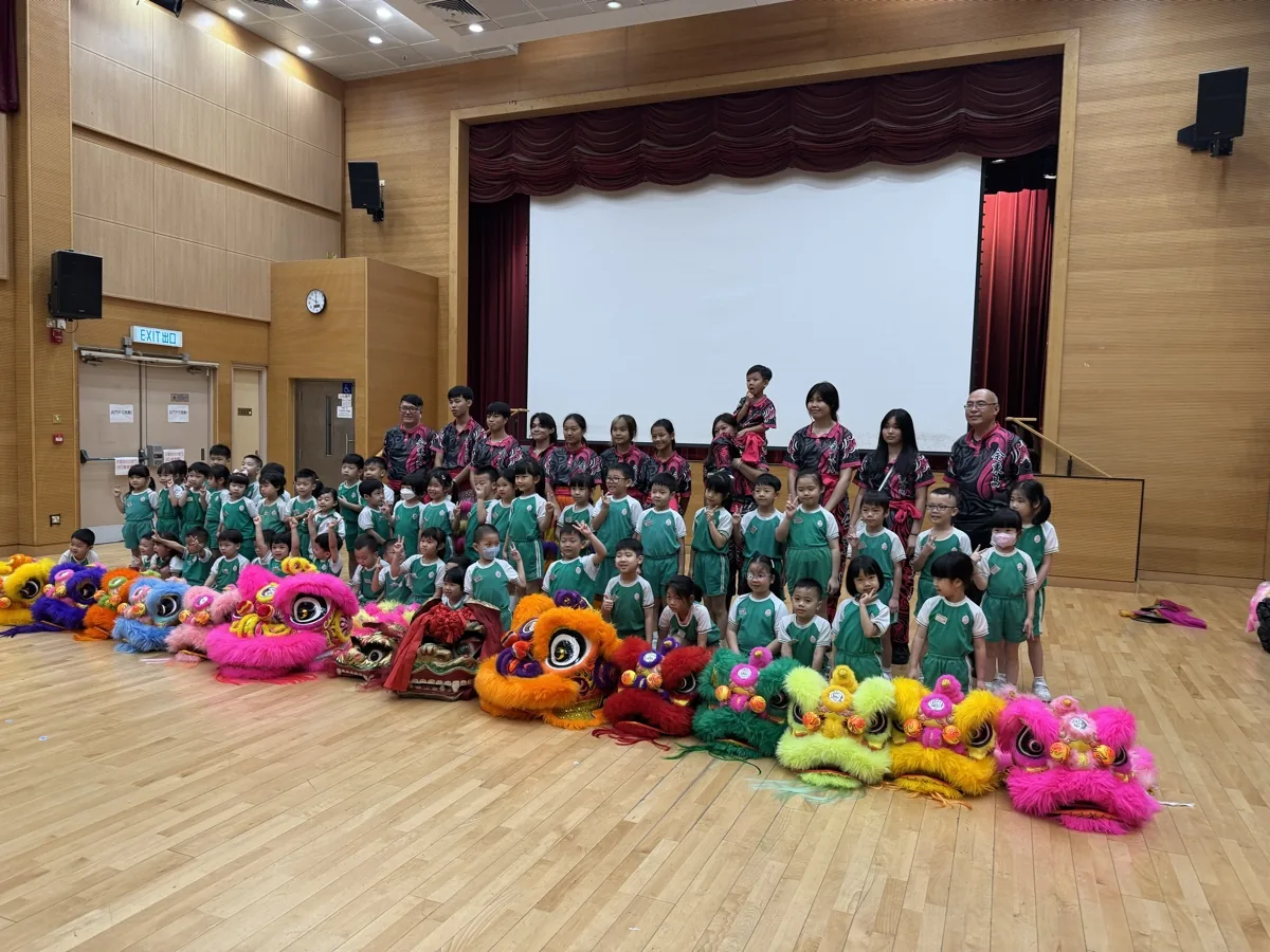 舞獅演出照 3