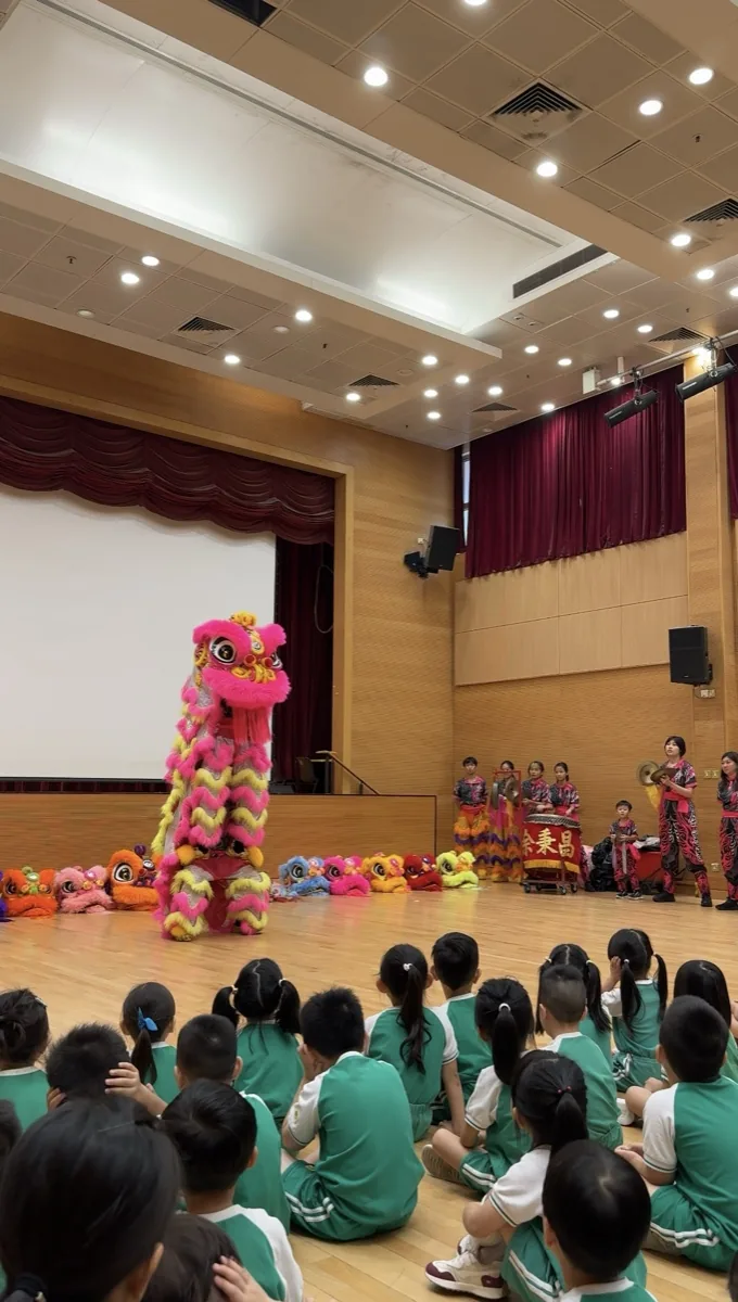 舞獅演出照 6